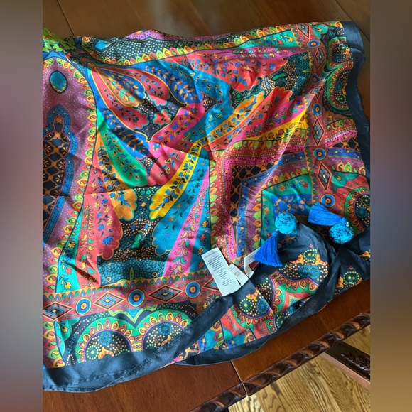 Soft Surroundings 100% Silk Multi color vibrant scarf.Never Worn beautiful - Picture 1 of 7